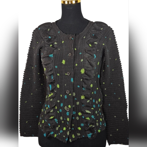 Issey Miyake Tops - Issey Miyake IM29 FJ946 Rare Textured Pleated Button Front Top Size 3